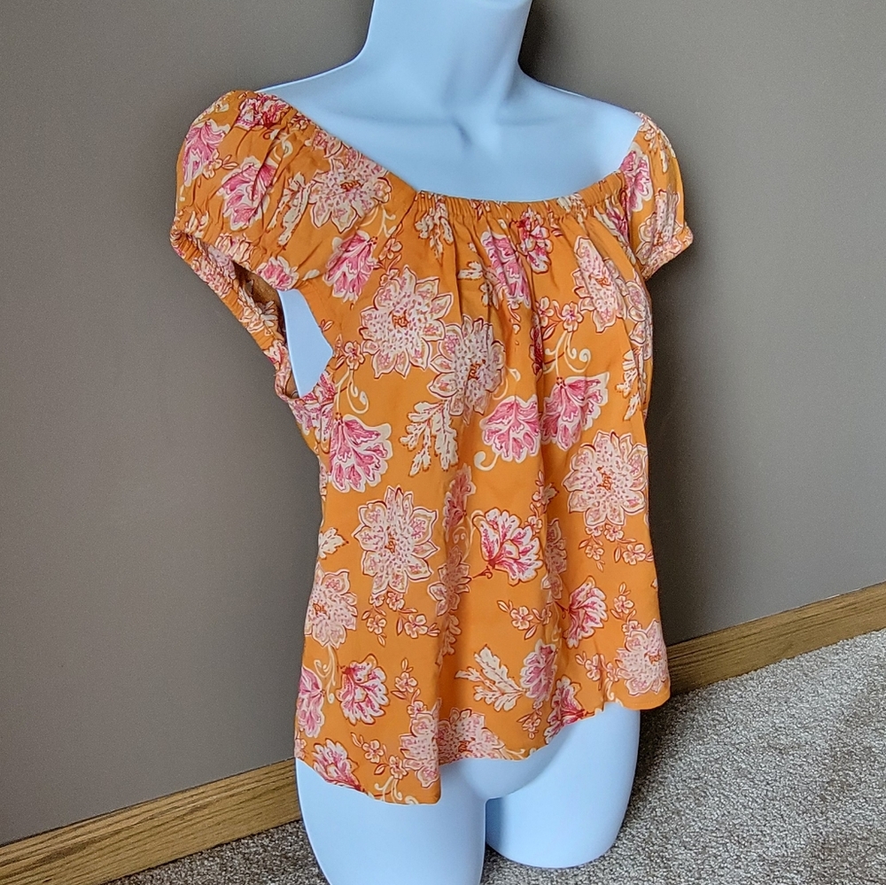 Old Navy Off the Shoulder Open Back Floral Bow Blouse NWT Never Worn Size Medium